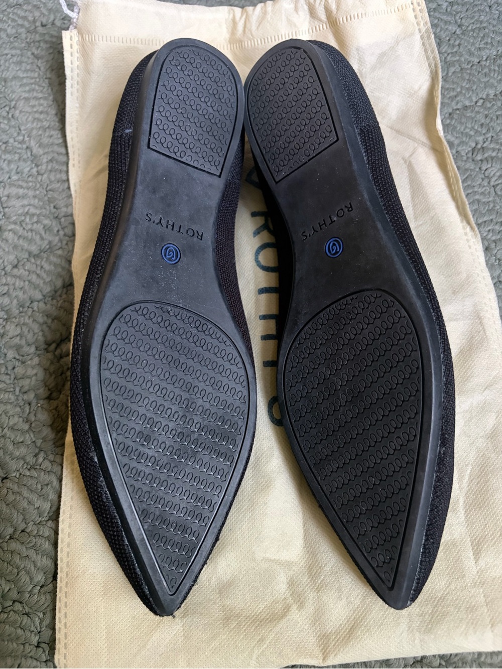 Rothy's Black Pointed Knit Flats with Blue Trim NWT with dust bag - Picture 2 of 4